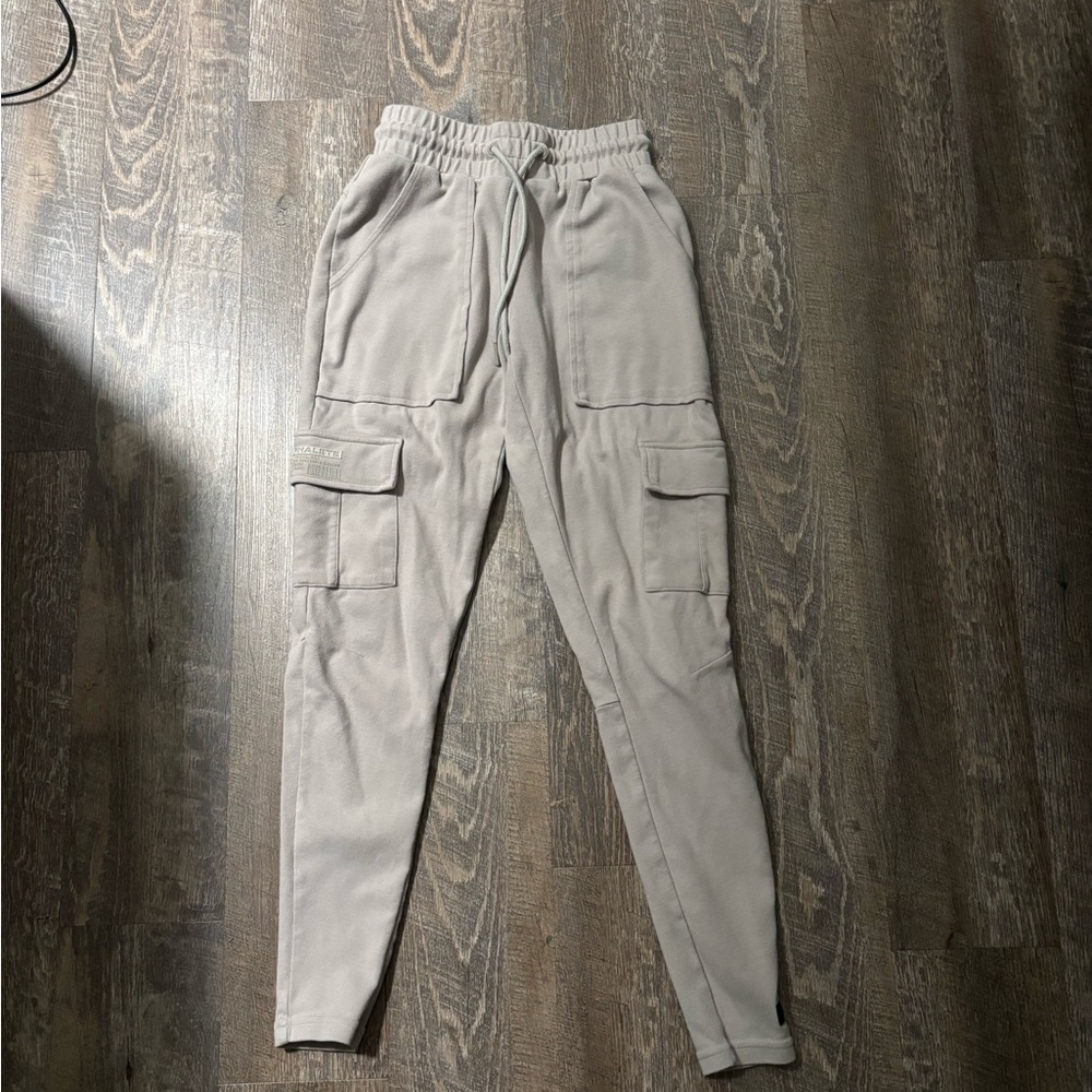 Alphalete Identity Light Gray Jogger Pants